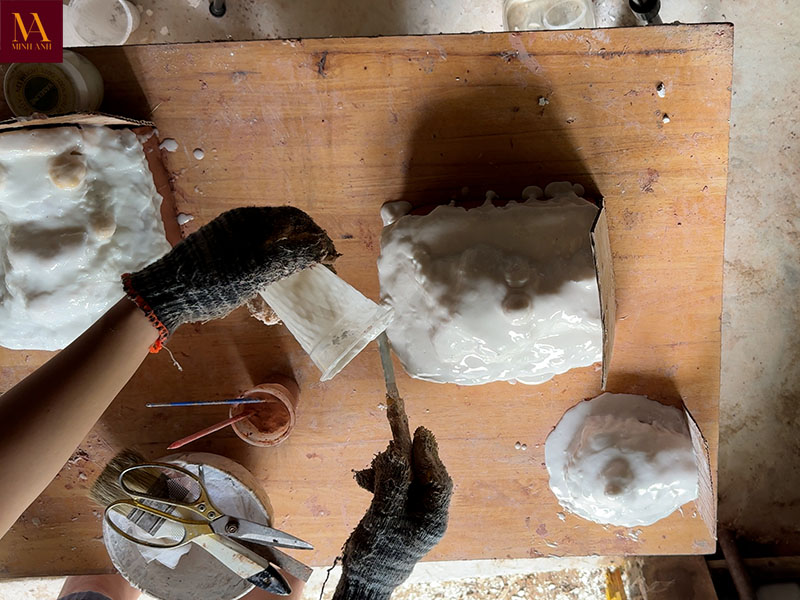 học làm khuôn tượng thạch cao