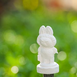 Tượng Thạch Cao Labuu Size 13cm