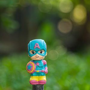 Tượng Thạch Cao Captain