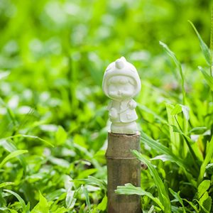 Alternative view of Tượng Thạch Cao Tô Màu Em Bé Đi Mưa Size 9cm